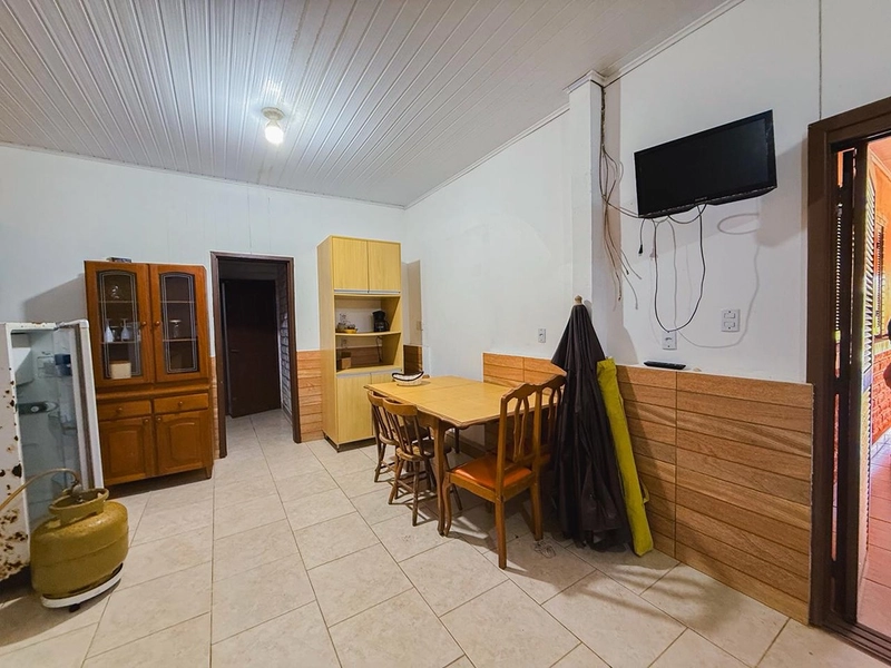 Residência com anexo próximo ao mar – apenas 100m da beira-mar!: 10ª foto da galeria de imagens do imóvel