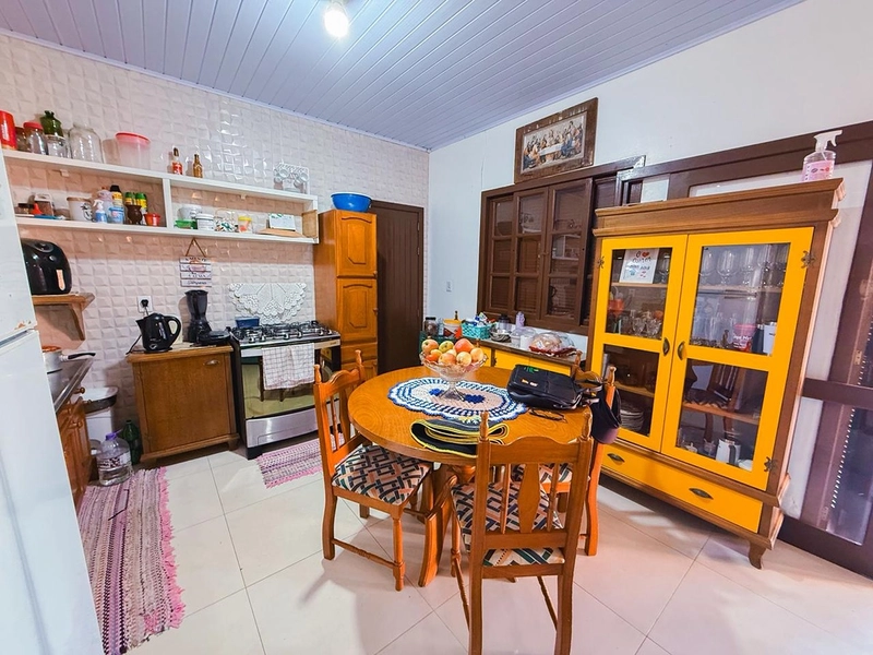 Residência com anexo próximo ao mar – apenas 100m da beira-mar!: 5ª foto da galeria de imagens do imóvel