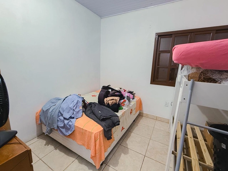 Residência com anexo próximo ao mar – apenas 100m da beira-mar!: 13ª foto da galeria de imagens do imóvel