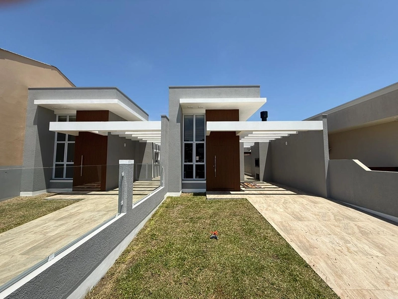 Casa à venda em Imbé - Centro: 1ª foto da galeria de imagens do imóvel