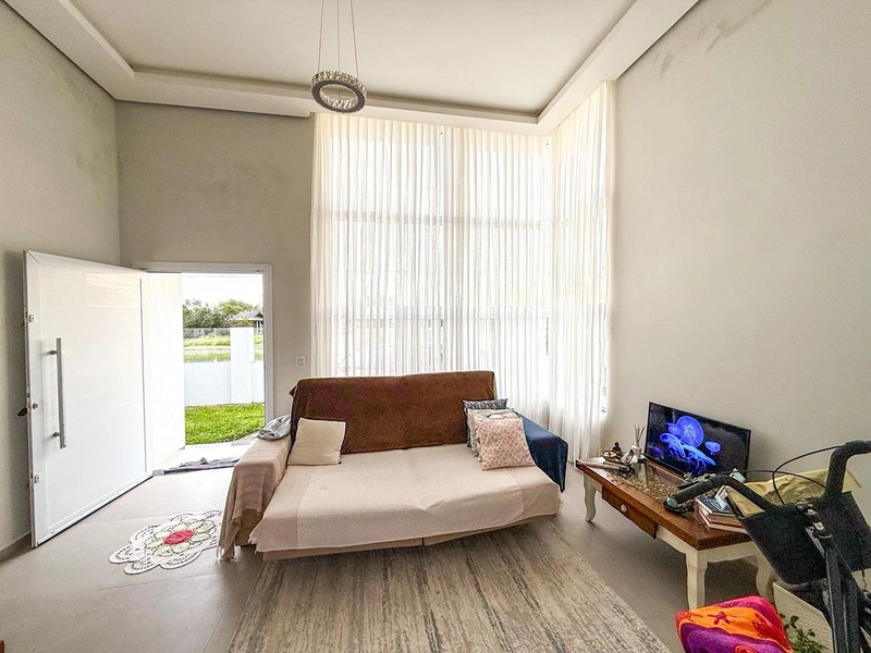 Casa à Venda no Centro de Imbé: 2ª foto da galeria de imagens do imóvel