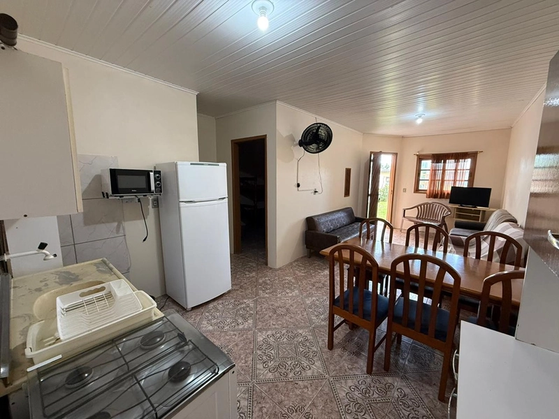 🏡 Casa à venda em Imbé – Balneário Mariluz: 6ª foto da galeria de imagens do imóvel