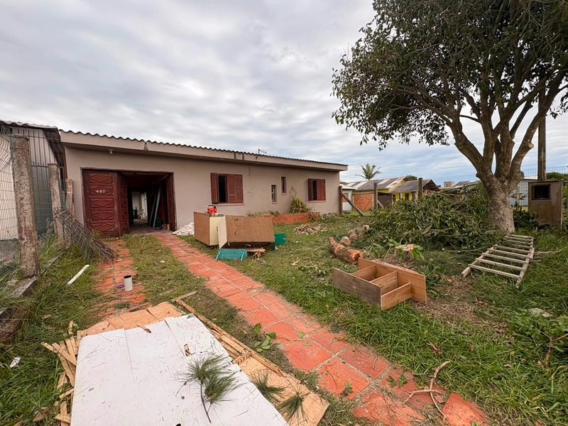 Casa em Mariluz: 1ª foto da galeria de imagens do imóvel