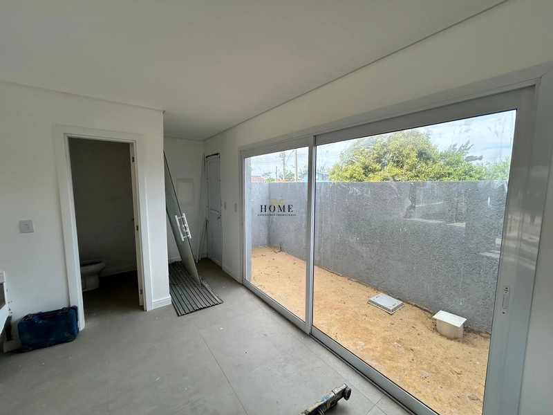Casa nova à venda próxima ao mar: 10ª foto da galeria de imagens do imóvel