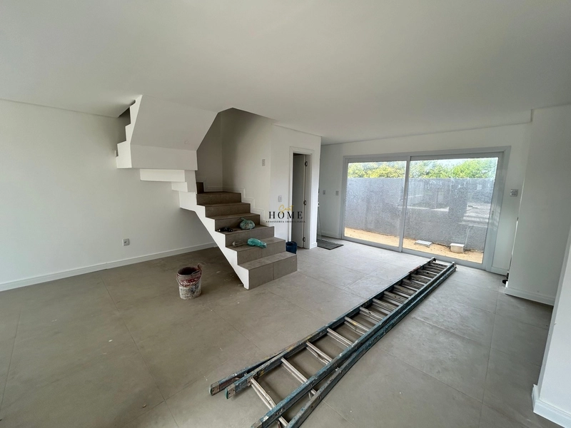 Casa nova à venda próxima ao mar: 11ª foto da galeria de imagens do imóvel