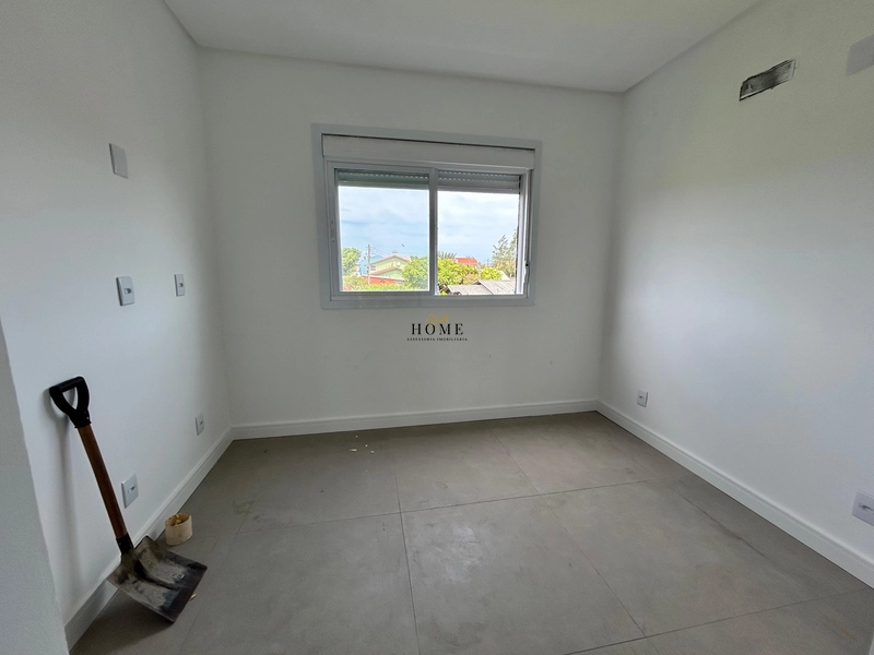 Casa nova à venda próxima ao mar: 13ª foto da galeria de imagens do imóvel
