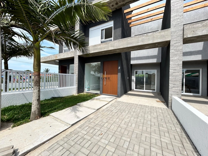 Casa nova à venda próxima ao mar: 3ª foto da galeria de imagens do imóvel