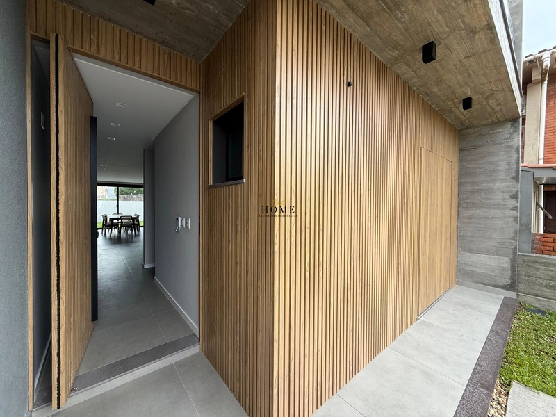 Casa à venda em Atlântida: 1ª foto da galeria de imagens do imóvel