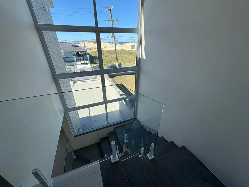 Duplex com vista para o mar a poucos passos da praia 🌊: 19ª foto da galeria de imagens do imóvel