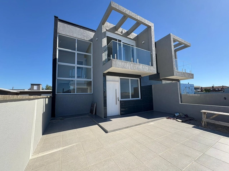 Duplex com vista para o mar a poucos passos da praia 🌊: 14ª foto da galeria de imagens do imóvel