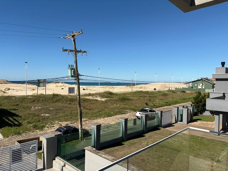 Duplex com vista para o mar a poucos passos da praia 🌊: 9ª foto da galeria de imagens do imóvel