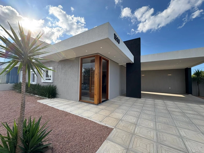 🏡 Casa de esquina com excelente padrão construtivo: 7ª foto da galeria de imagens do imóvel