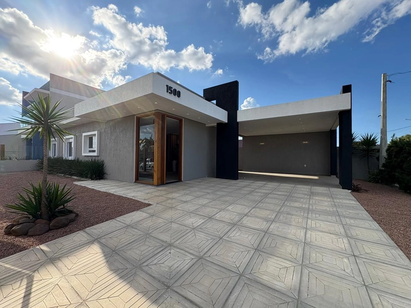 🏡 Casa de esquina com excelente padrão construtivo: 3ª foto da galeria de imagens do imóvel