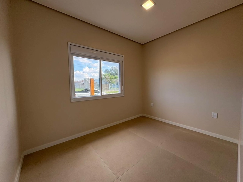 🏡 Casa de esquina com excelente padrão construtivo: 13ª foto da galeria de imagens do imóvel