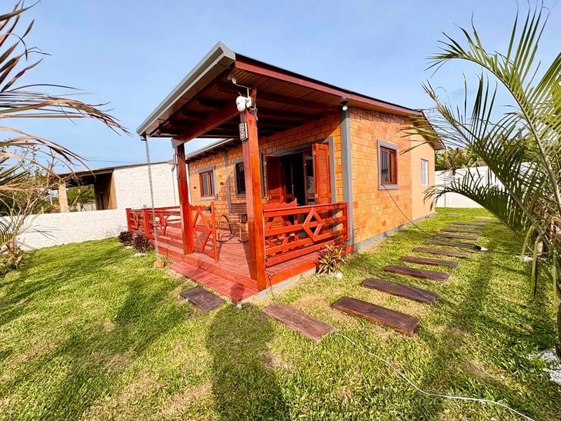 Casa à venda no Balneário Harmonia – Imbé/RS: 2ª foto da galeria de imagens do imóvel