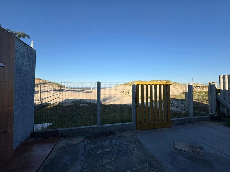 🌊 Seu refúgio no litoral está a poucos passos do mar!: 6ª foto da galeria de imagens do imóvel