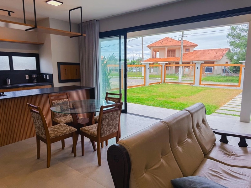 Casa à venda em Imbé - Próxima ao mar : 3ª foto da galeria de imagens do imóvel