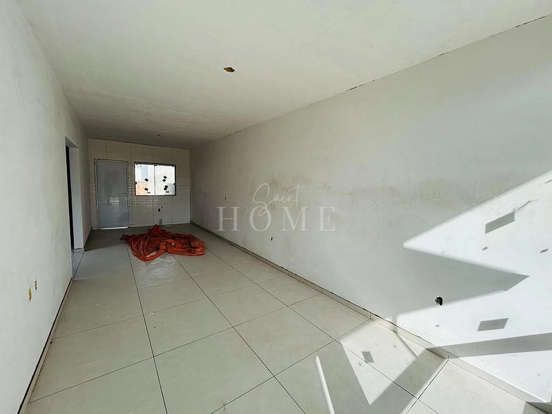 Casa à venda: 3ª foto da galeria de imagens do imóvel