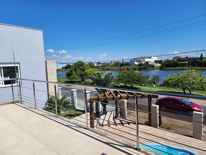 Sobrado de alto padrão à venda no Centro de Imbé – Vista para a Lagoa da Fonte: 8ª foto da galeria de imagens do imóvel