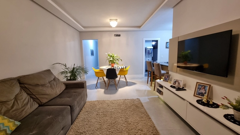 Casa à venda no centro de Imbé: 2ª foto da galeria de imagens do imóvel