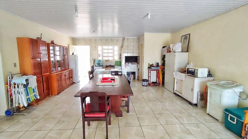 Casa à venda próxima do mar : 3ª foto da galeria de imagens do imóvel