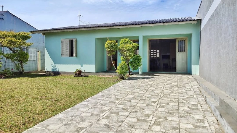 Casa à venda próxima do mar : 1ª foto da galeria de imagens do imóvel