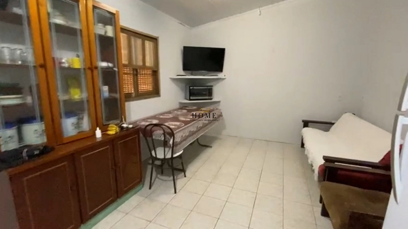 Casa à venda em região de moradores fixos: 2ª foto da galeria de imagens do imóvel