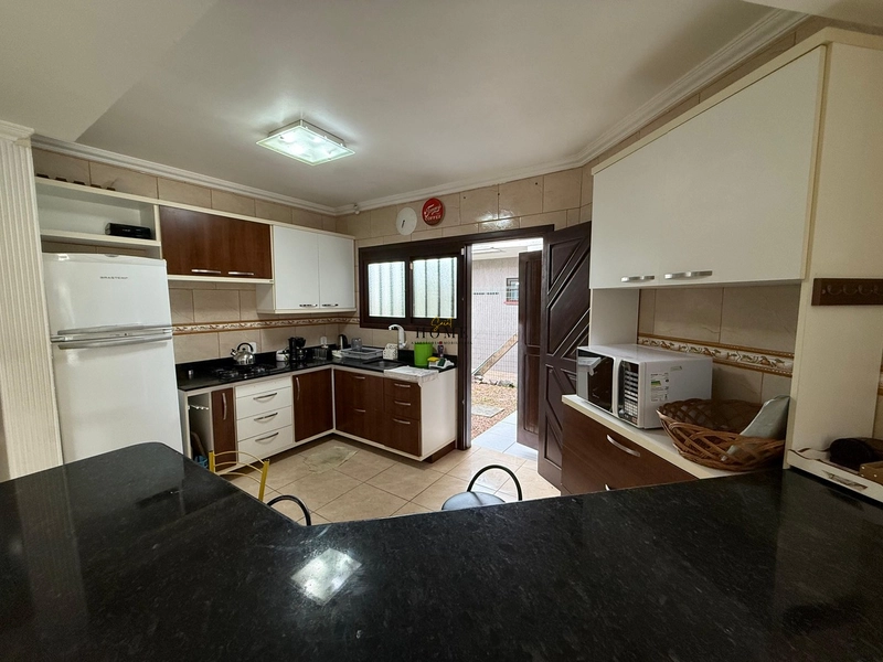 Casa à venda em Atlântida Sul: 8ª foto da galeria de imagens do imóvel