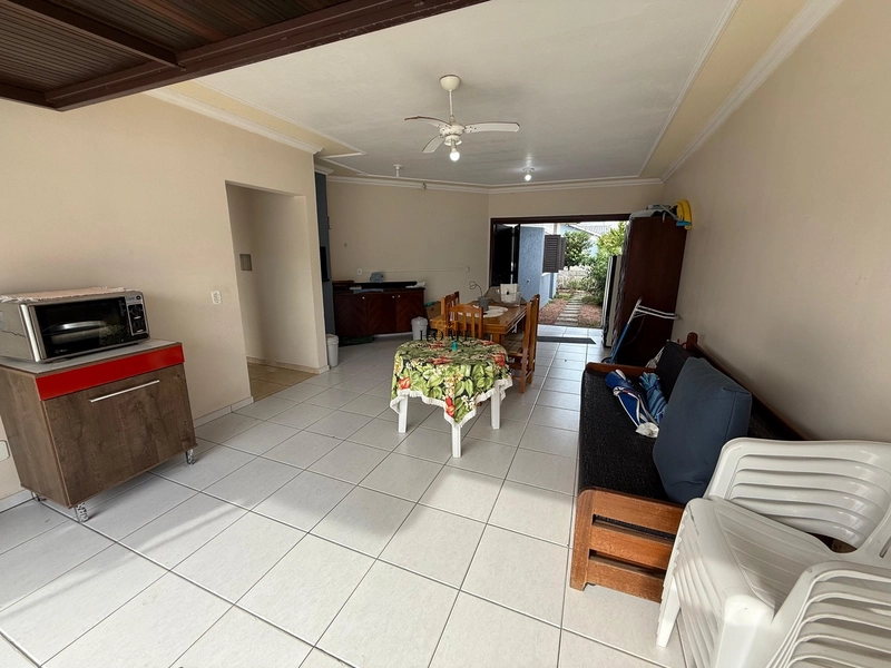Casa à venda em Atlântida Sul: 19ª foto da galeria de imagens do imóvel