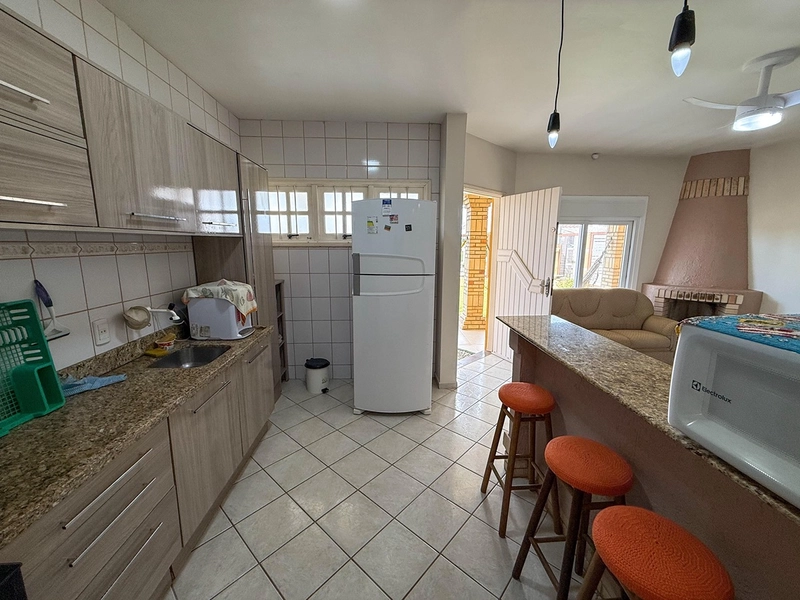Casa à venda, próximo ao mar: 9ª foto da galeria de imagens do imóvel