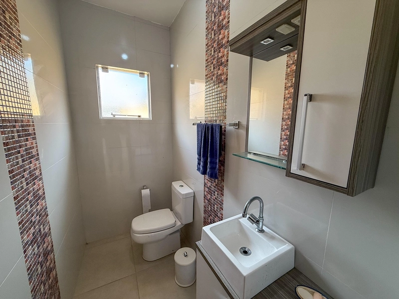 Casa à venda, próximo ao mar: 11ª foto da galeria de imagens do imóvel