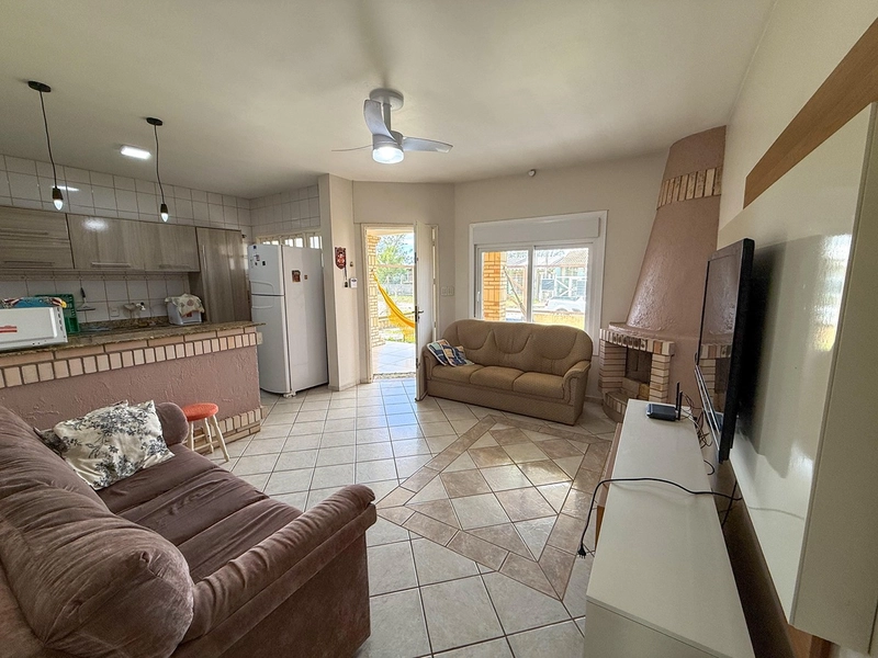 Casa à venda, próximo ao mar: 5ª foto da galeria de imagens do imóvel