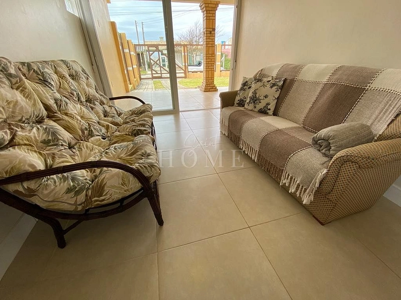 Casa à venda, próximo ao mar: 6ª foto da galeria de imagens do imóvel
