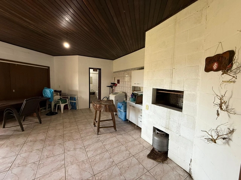 Casa à venda de esquina próxima ao mar em Mariluz – Imbé: 12ª foto da galeria de imagens do imóvel