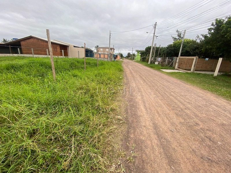 Terreno à venda: 1ª foto da galeria de imagens do imóvel