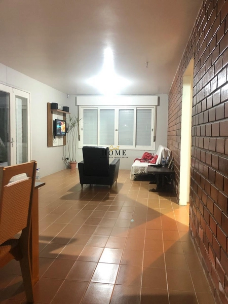Casa à venda no centro de Imbé: 3ª foto da galeria de imagens do imóvel