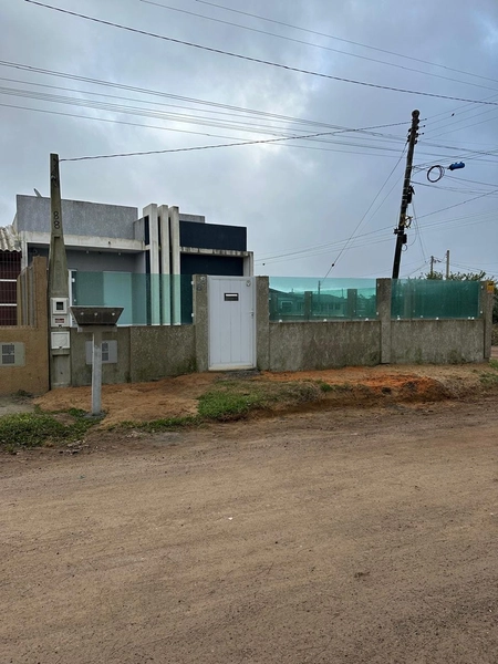 Casa à venda em Imbé - Harmonia: 1ª foto da galeria de imagens do imóvel