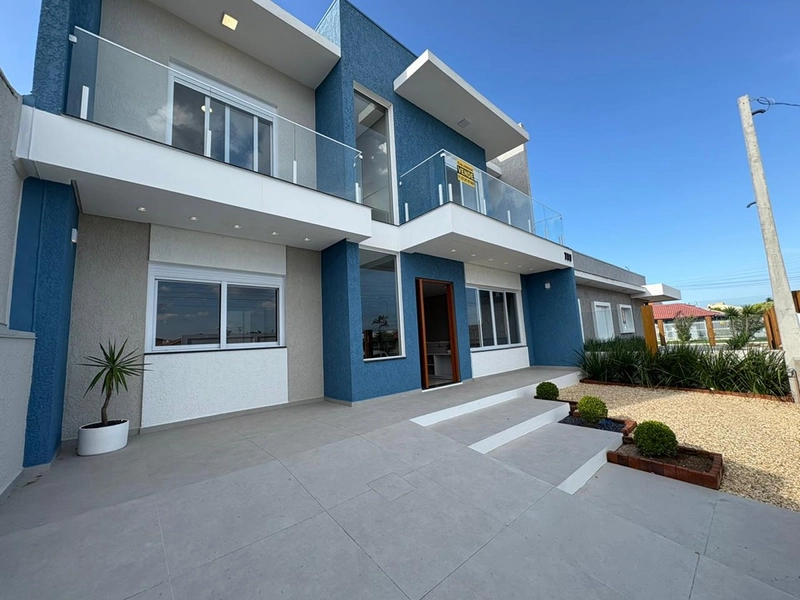 🏡 Casa de esquina com excelente padrão construtivo: 5ª foto da galeria de imagens do imóvel