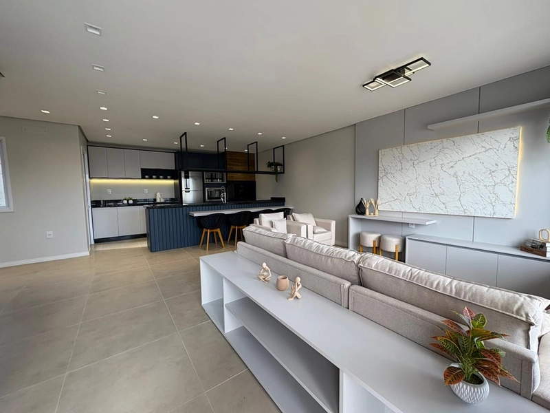 🏡 Casa de esquina com excelente padrão construtivo: 6ª foto da galeria de imagens do imóvel