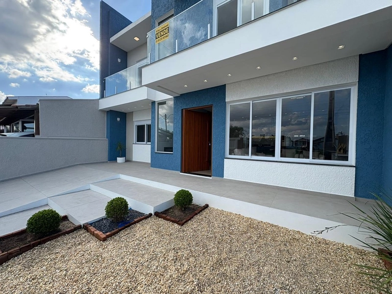 🏡 Casa de esquina com excelente padrão construtivo: 4ª foto da galeria de imagens do imóvel