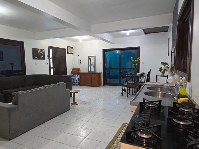 Casa à venda no centro de Imbé: 16ª foto da galeria de imagens do imóvel