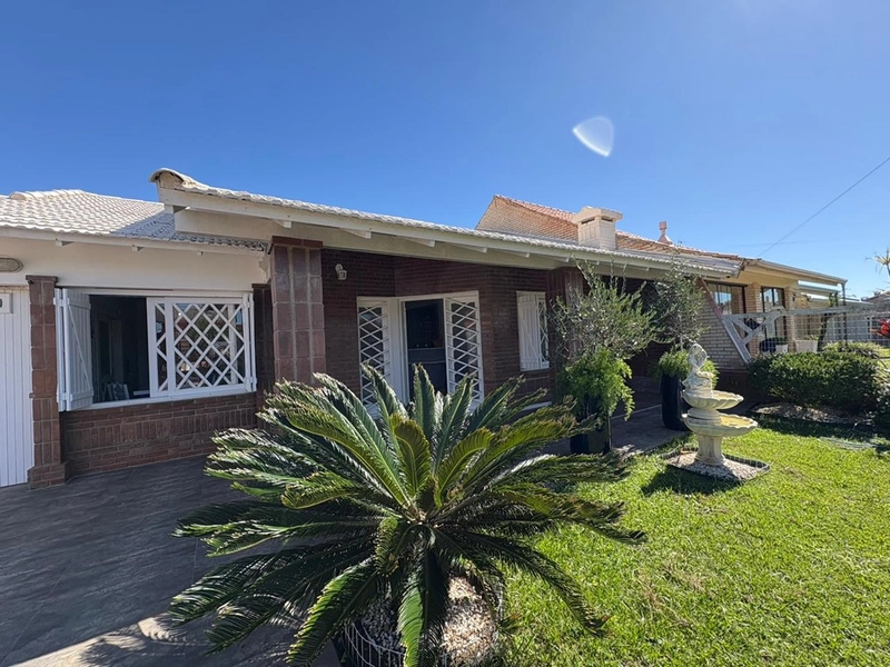 Casa à venda em Imbé - Centro🏠Casa a venda no centro de imbé! : 1ª foto da galeria de imagens do imóvel