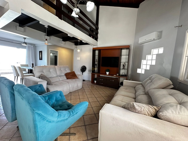 Casa à venda próxima ao mar em Imbé: 4ª foto da galeria de imagens do imóvel