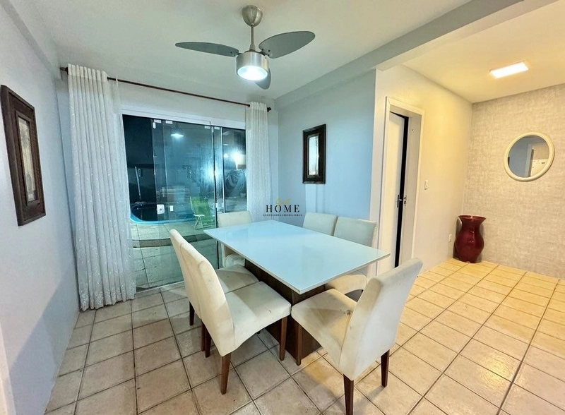 Casa à venda próxima ao mar em Imbé: 13ª foto da galeria de imagens do imóvel
