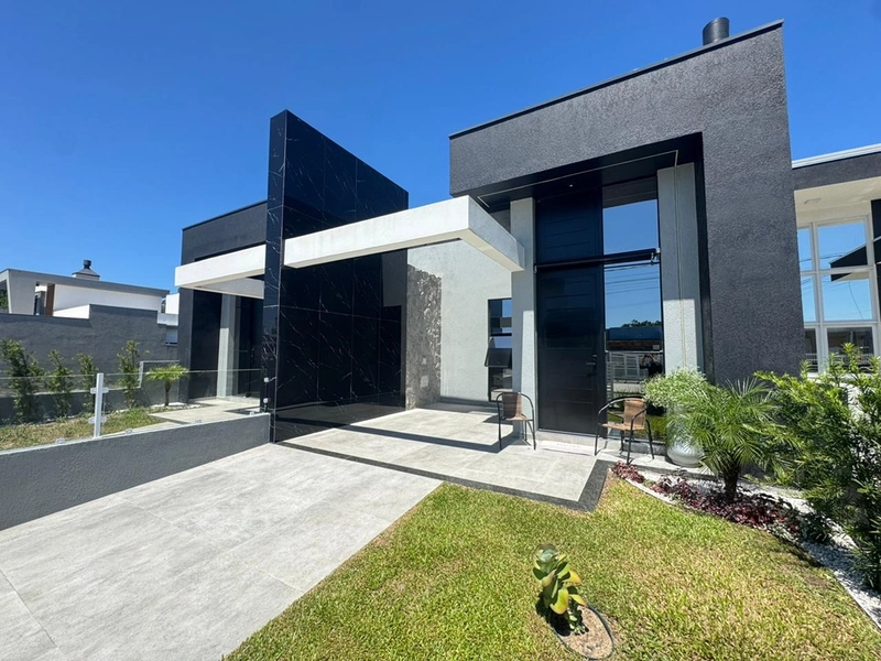 Casa à venda em Imbé - Centro: 1ª foto da galeria de imagens do imóvel