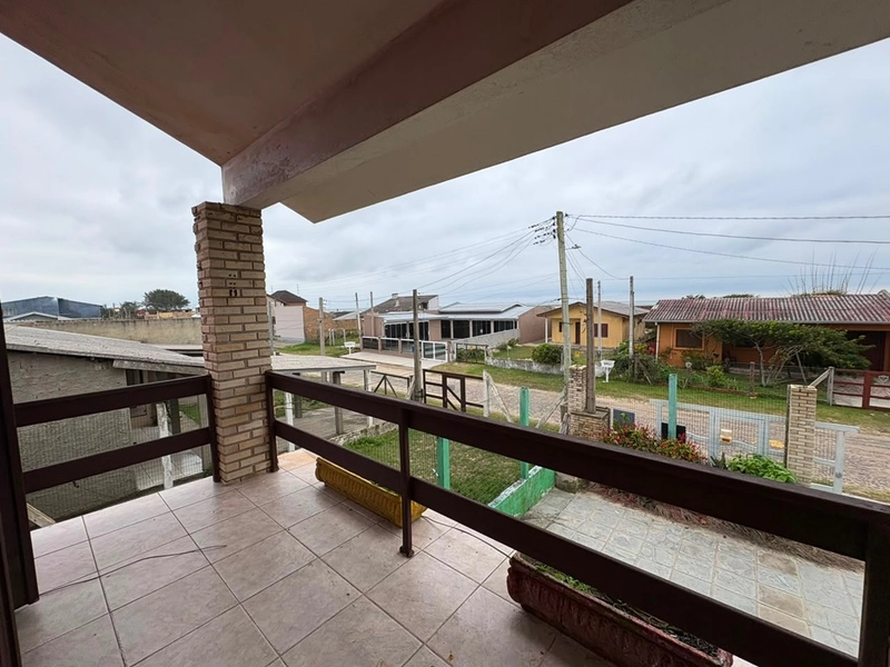 Casa na beira mar de Imbé: 2ª foto da galeria de imagens do imóvel