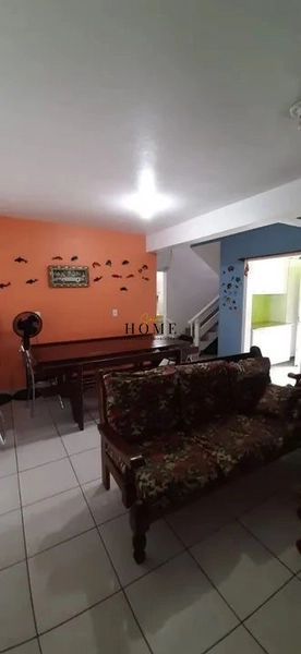 Sobrado à venda, Próximo ao Mar: 1ª foto da galeria de imagens do imóvel