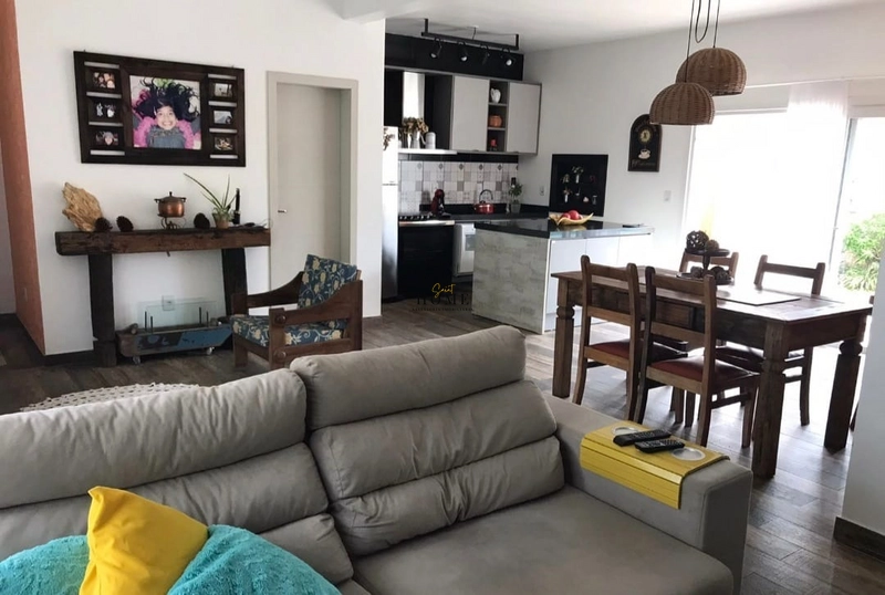 Casa à venda no centro de Imbé: 5ª foto da galeria de imagens do imóvel