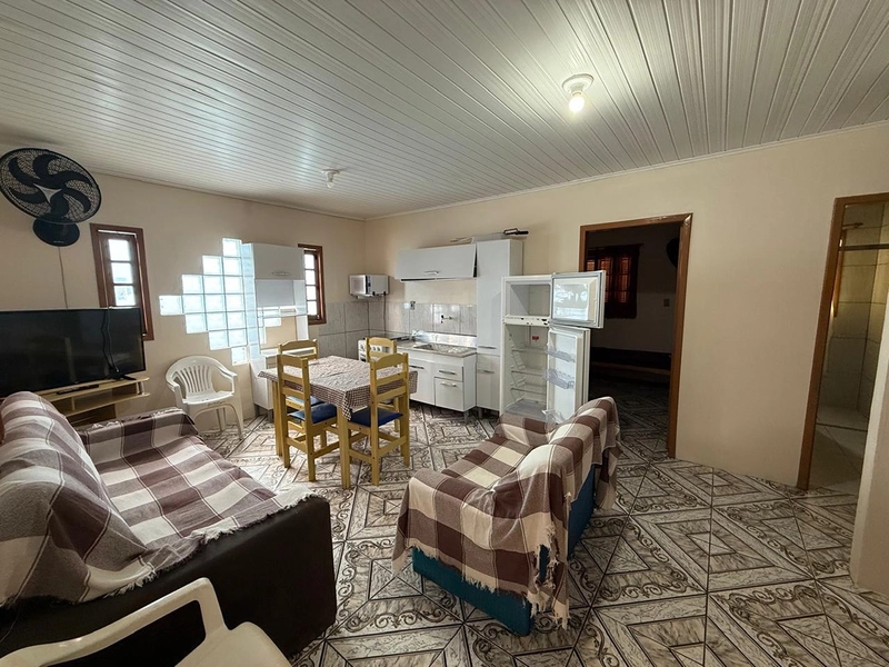 🏡 Pousada à venda em Mariluz – Imbé 🌊 📍 A poucos metros do mar: 4ª foto da galeria de imagens do imóvel