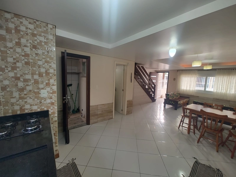 Sobrado mobiliado próximo ao mar em Tramandaí!: 7ª foto da galeria de imagens do imóvel